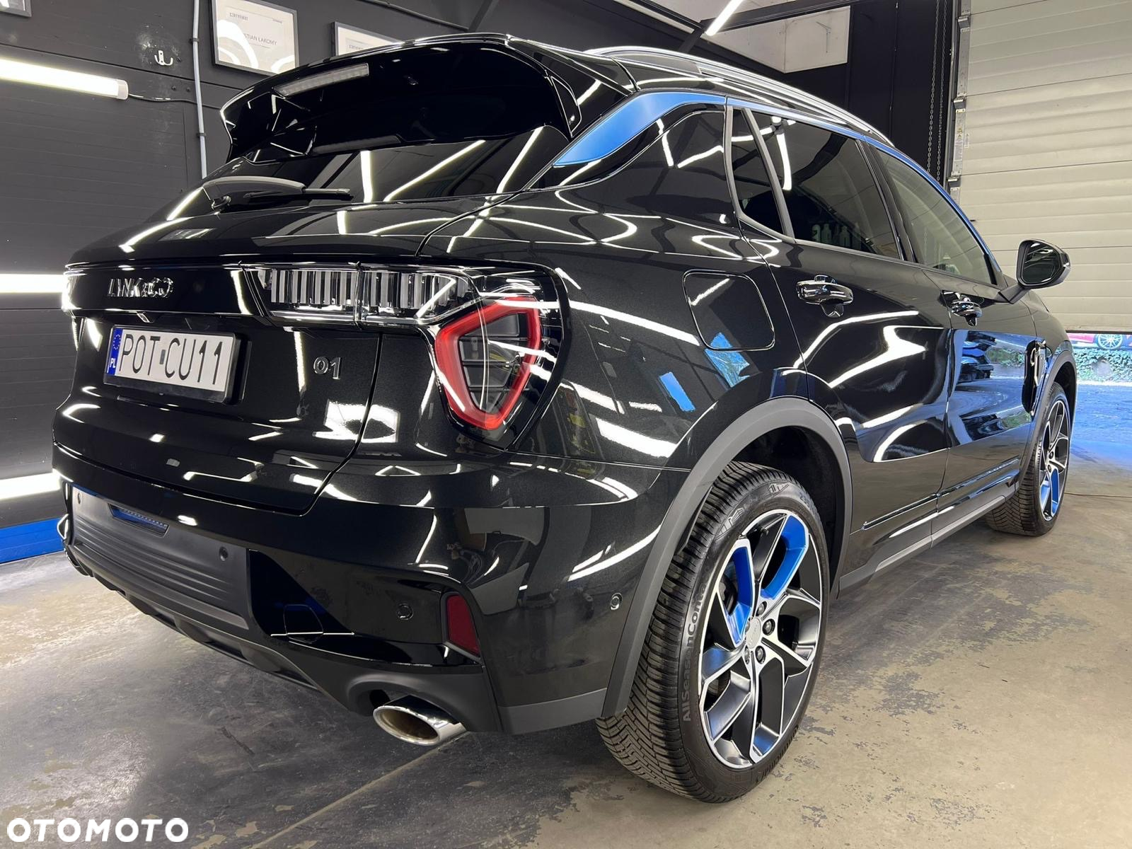 Lynk & Co 01 PHEV - 10