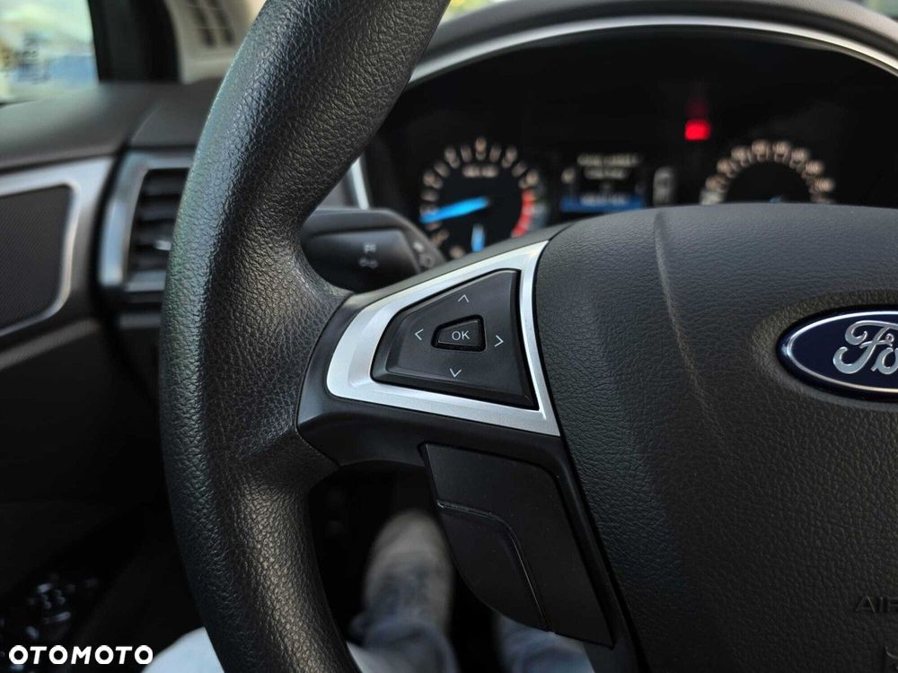 Ford Mondeo 1.5 EcoBoost Ambiente - 14