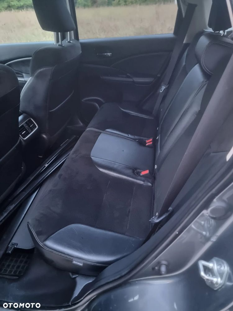 Honda CR-V - 12
