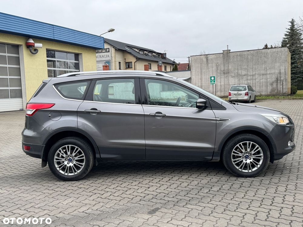 Ford Kuga 2.0 TDCi 4x4 Titanium - 4