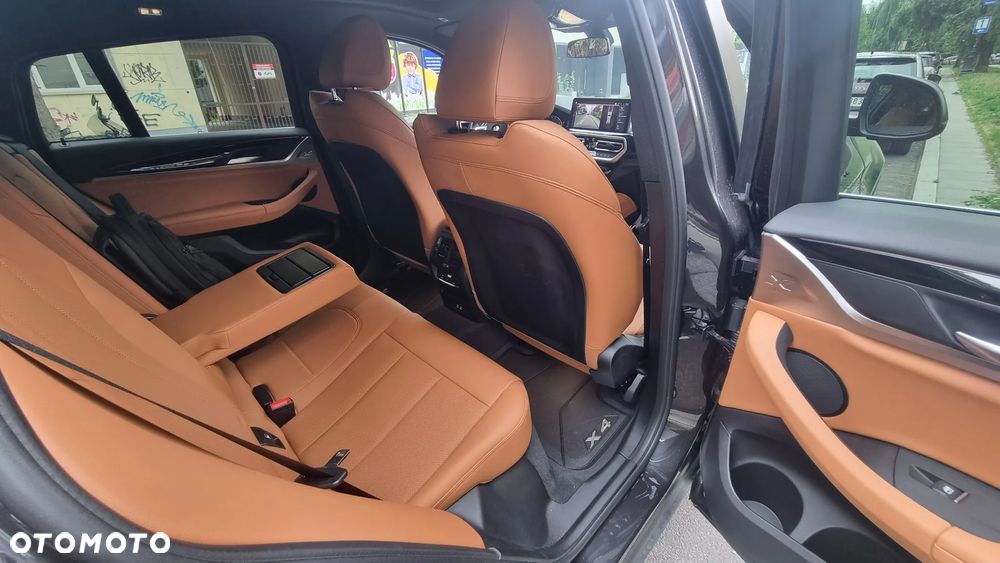 BMW X4 - 11