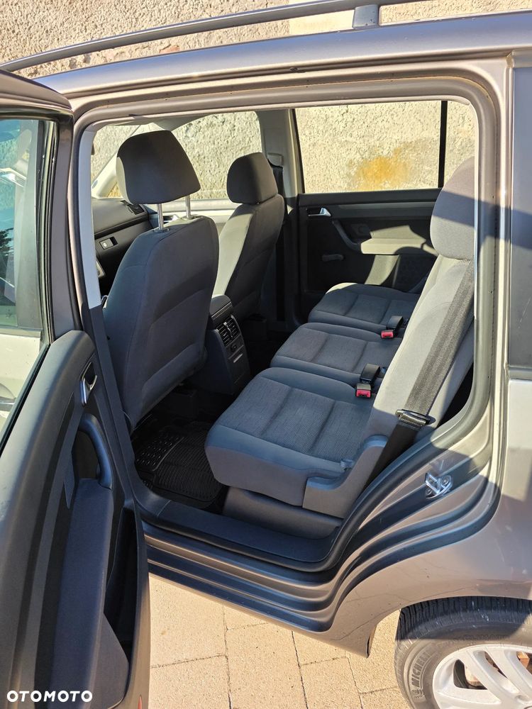 Volkswagen Touran 1.6 Trendline - 12