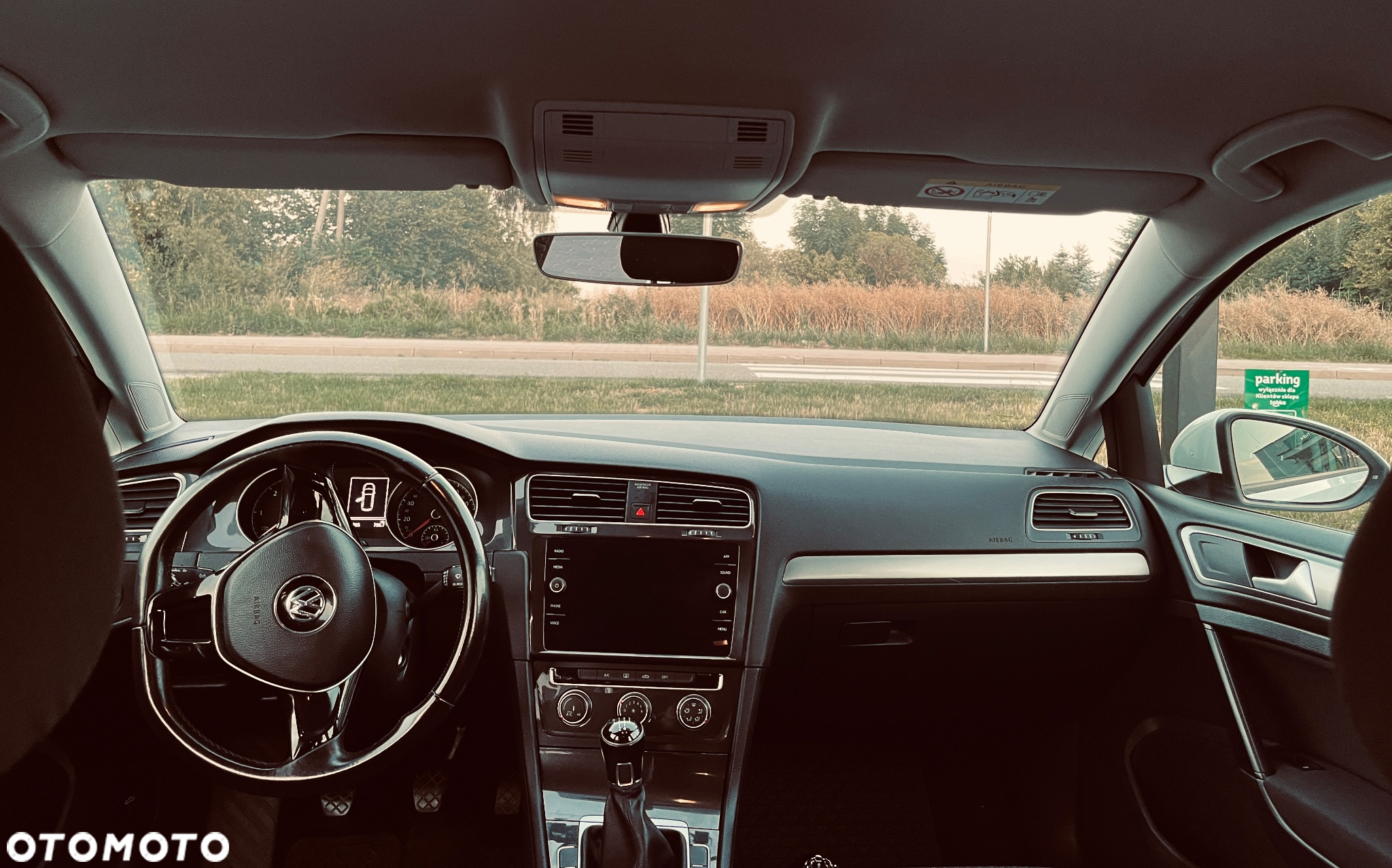 Volkswagen Golf VII 1.6 TDI BMT Trendline - 8
