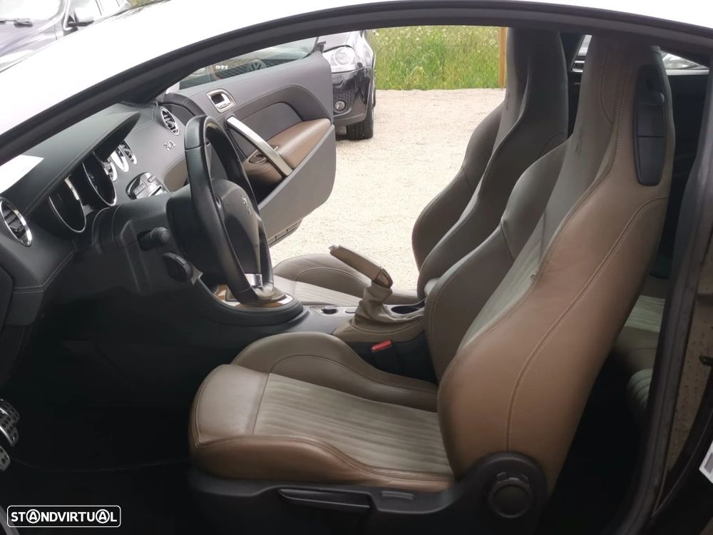 Peugeot RCZ 1.6 200 THP - 8