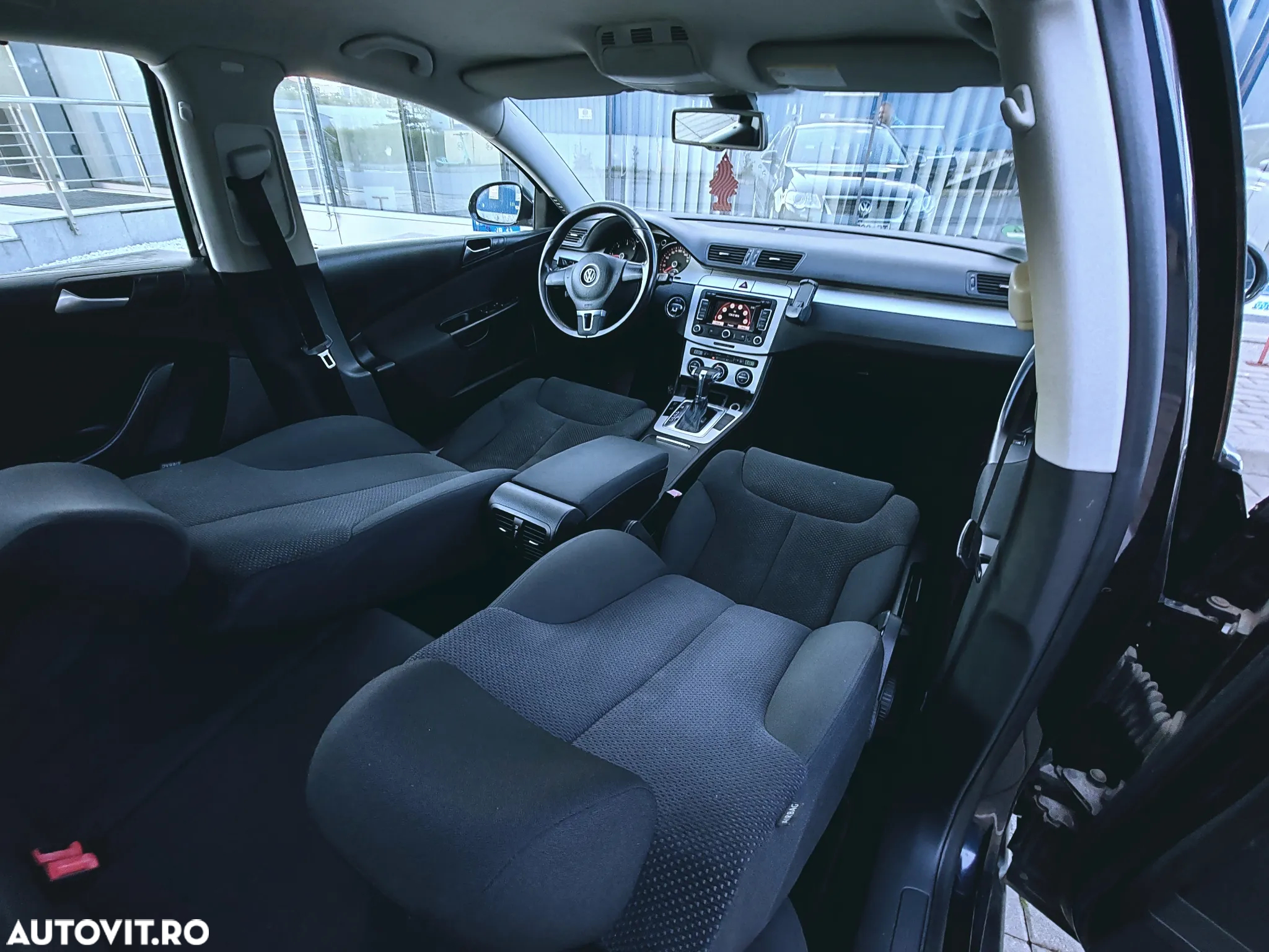 Volkswagen Passat Variant 2.0 TDI DPF DSG Comfortline - 13