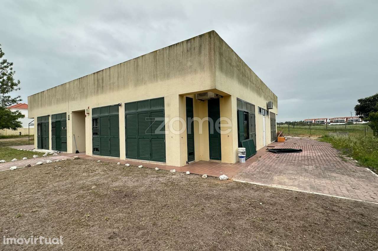 Prédio Comercial em Alcochete - Grande imagem: 3/14