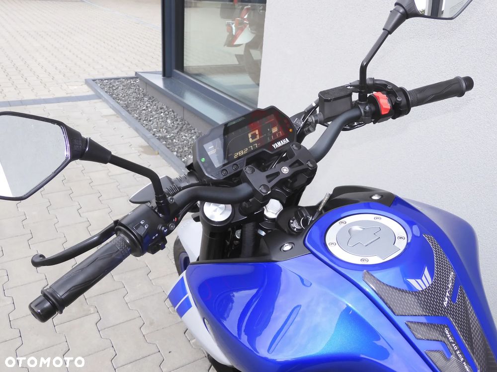 Yamaha MT - 33