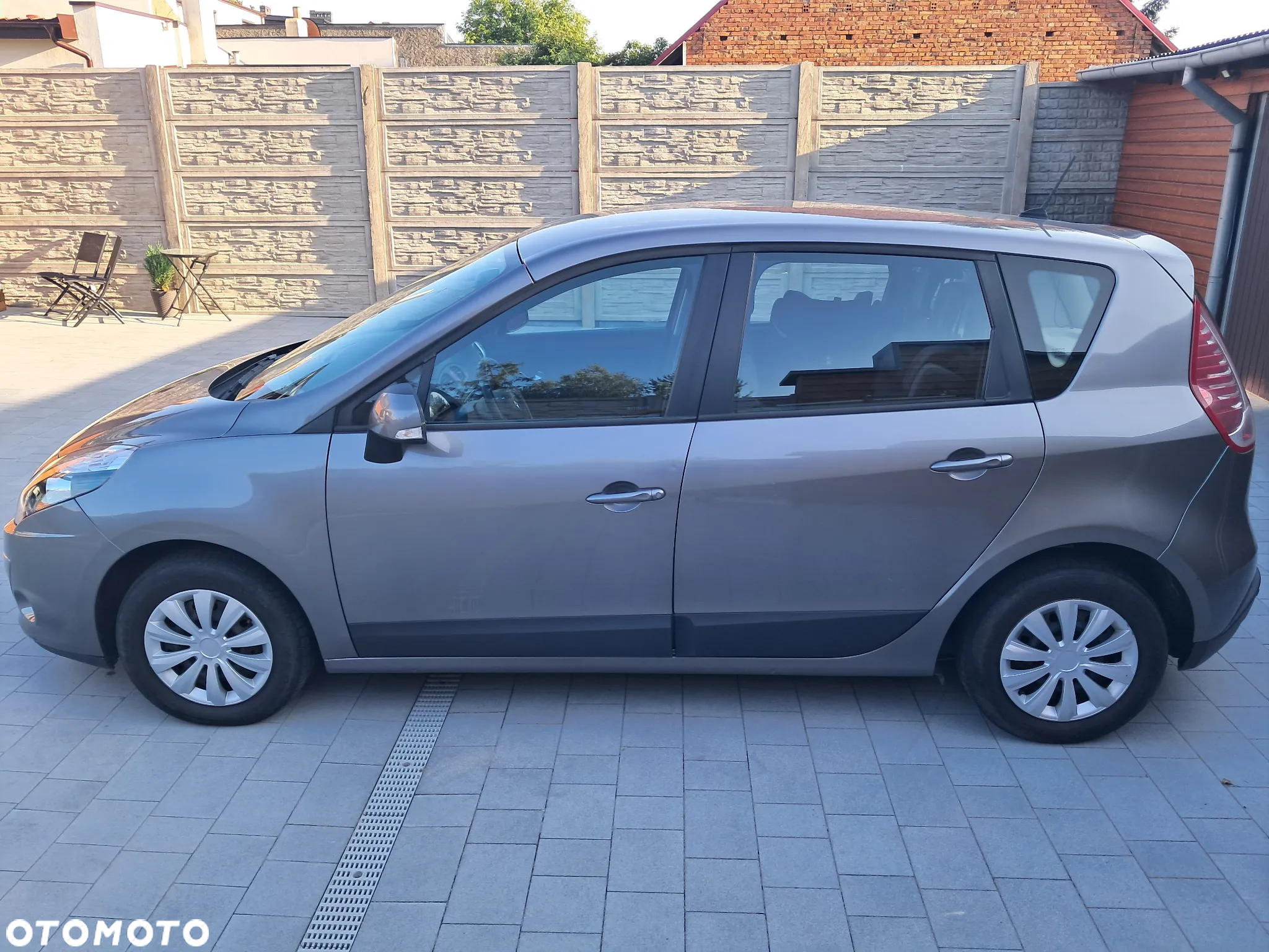 Renault Scenic - 3