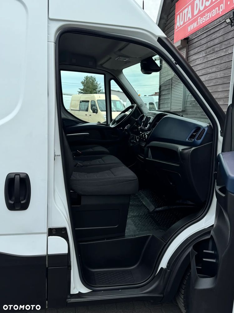Iveco 35S18 - 15
