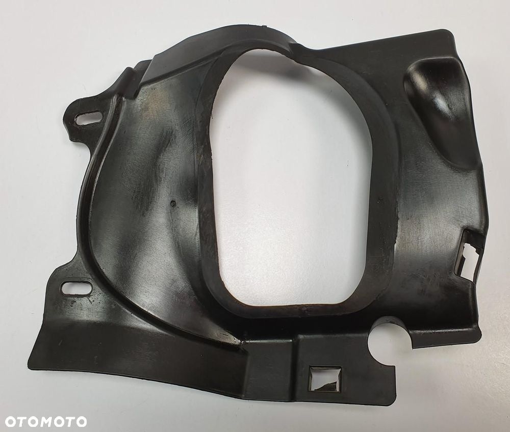 OSŁONA PÓŁOSI PRAWA AUDI A4 B6 2.0 FSI 8E0864310 - 2