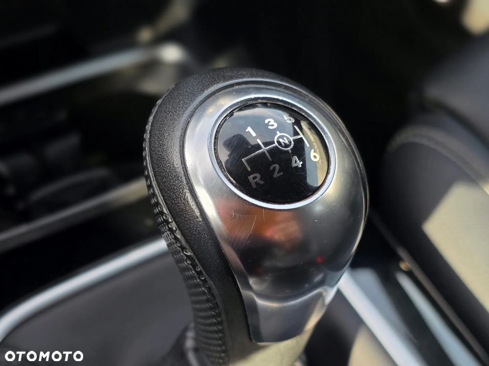 Mercedes-Benz Klasa A 180 d Progressive - 30