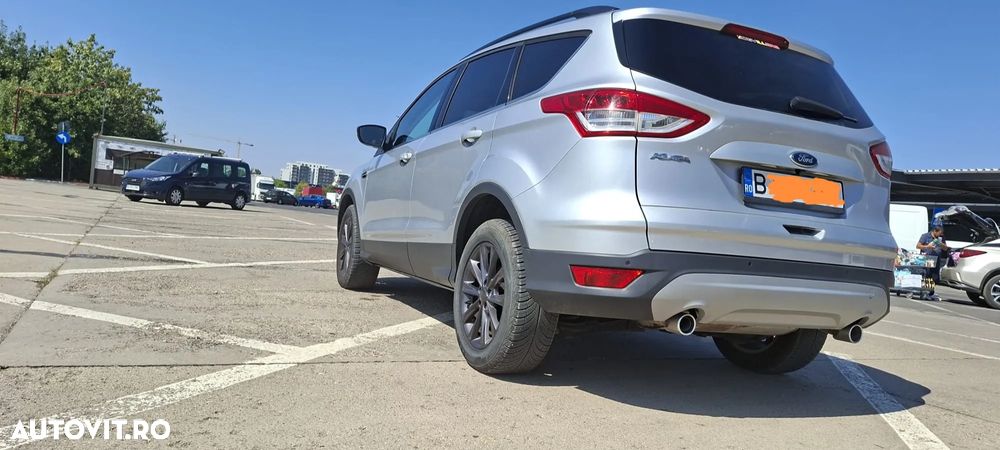Ford Kuga 2.0 TDCi 4x4 Titanium - 3