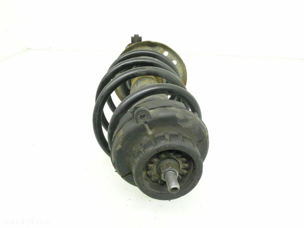 MCPERSON PRAWY PRZEDNI FIAT BRAVO II 1.9 D Multijet - 3