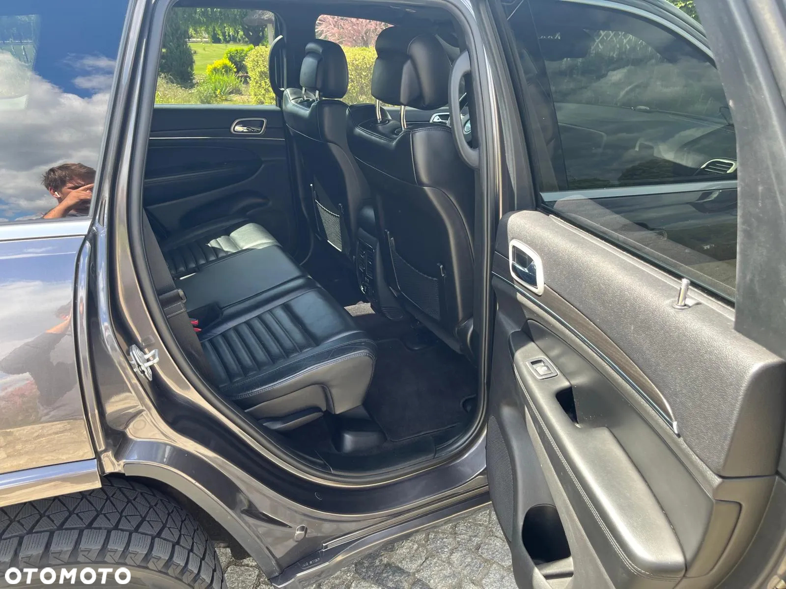 Jeep Grand Cherokee 5.7 V8 HEMI Summit - 12
