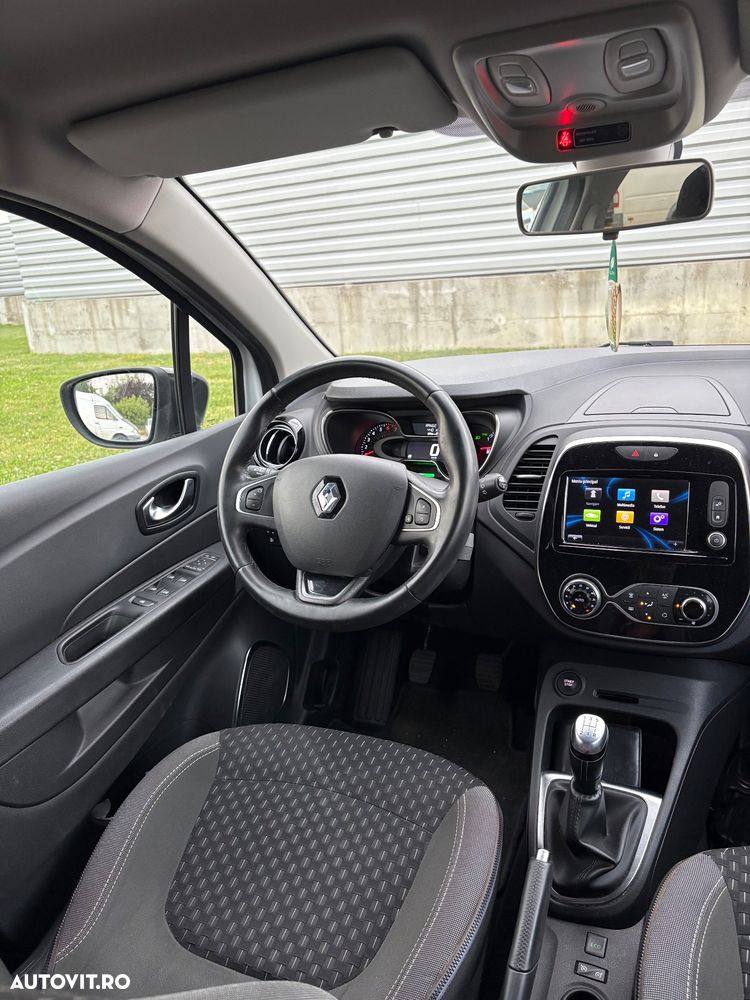 Renault Captur ENERGY TCe Intens - 17