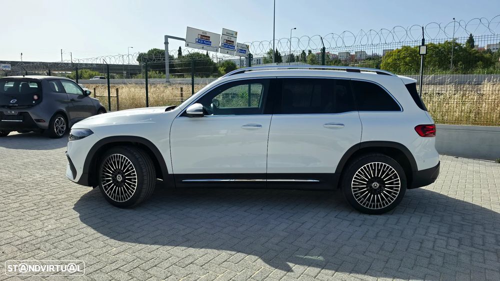 Mercedes-Benz EQB 250+ AMG Line - 10