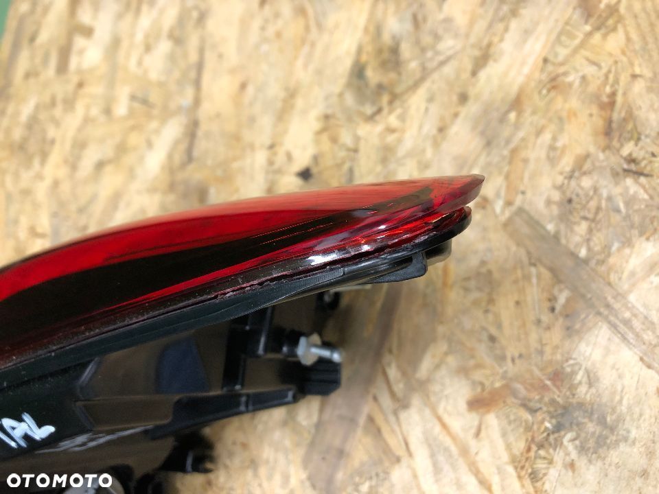 RENAULT TALISMAN LIFT GRANDTOUR KOMBI LAMPA LEWY TYŁ TYLNA USZKODZONA 265559823R - 4
