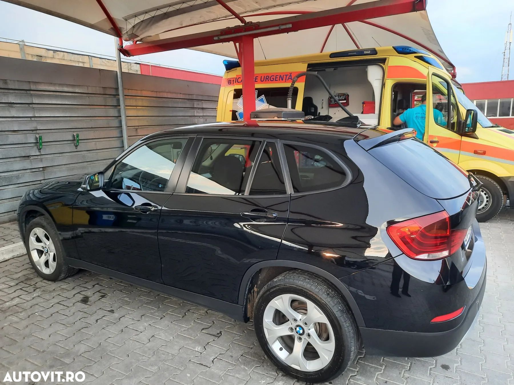 BMW X1 - 1