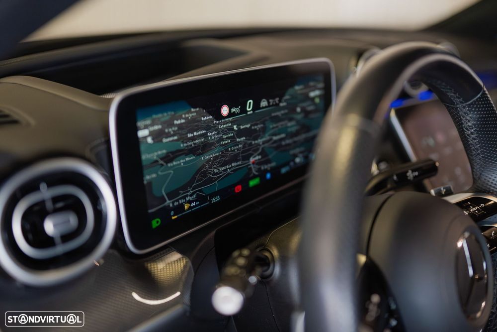 Mercedes-Benz C 300 e AMG Line - 17