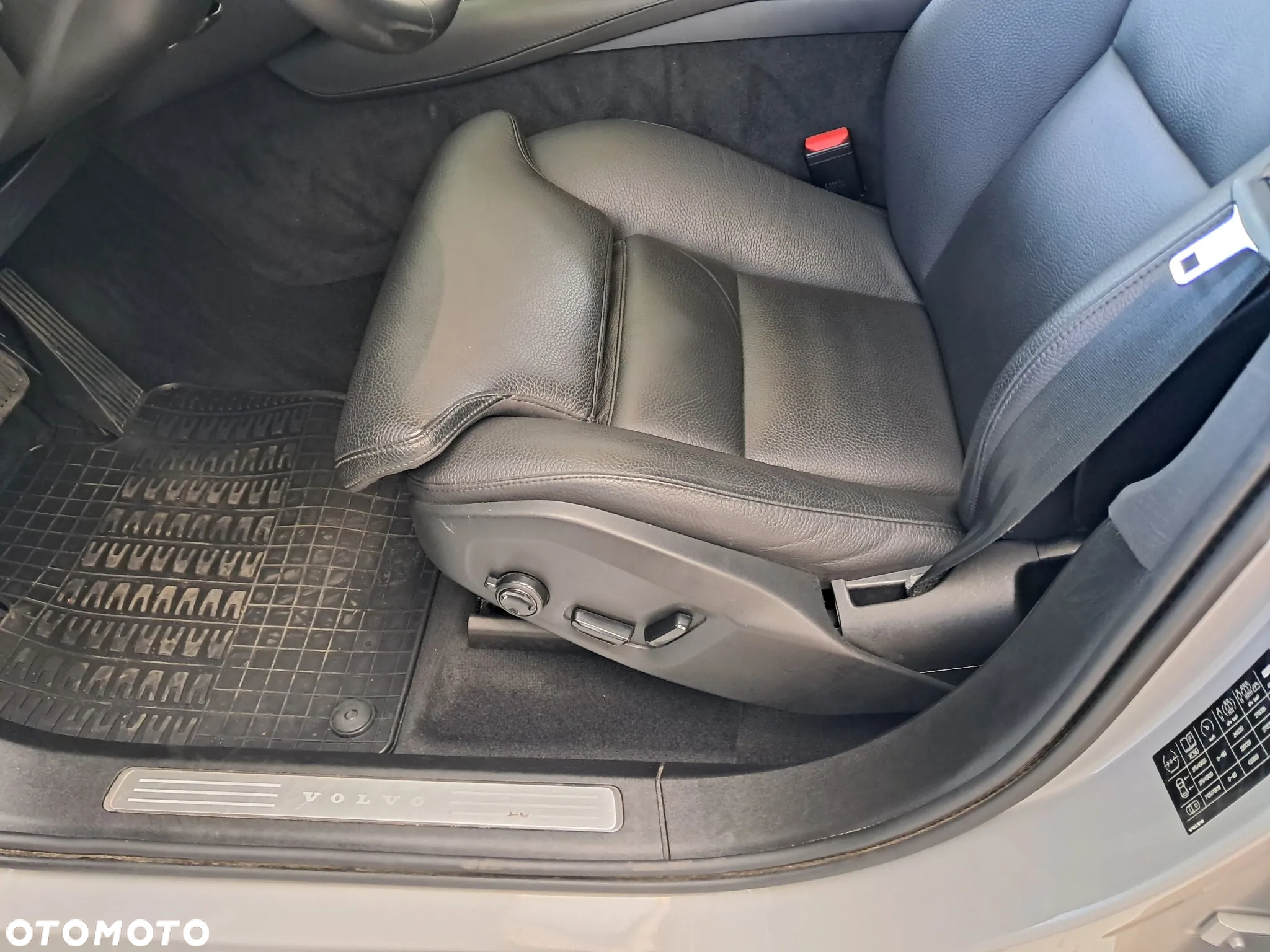 Volvo XC 90 - 11
