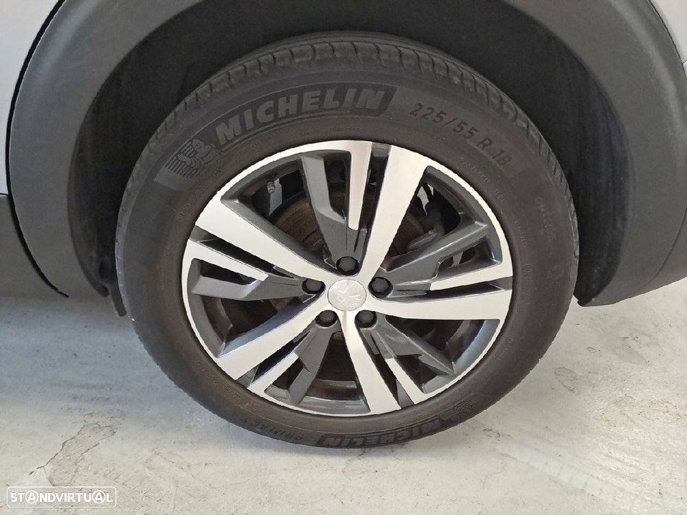 Peugeot 5008 1.5 BlueHDi Allure Pack EAT8 - 11