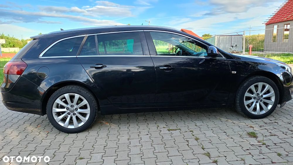 Opel Insignia - 8