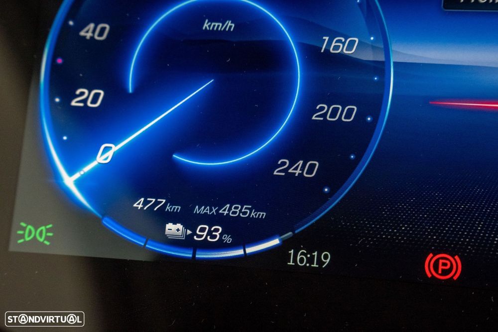 Mercedes-Benz EQE SUV 500 4Matic - 26