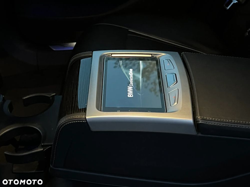 BMW Seria 7 740d xDrive - 6