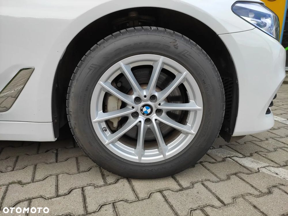 BMW Seria 5 - 17