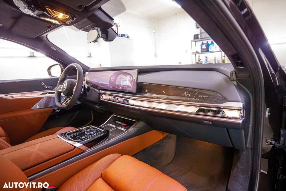 BMW Seria 7 - 22