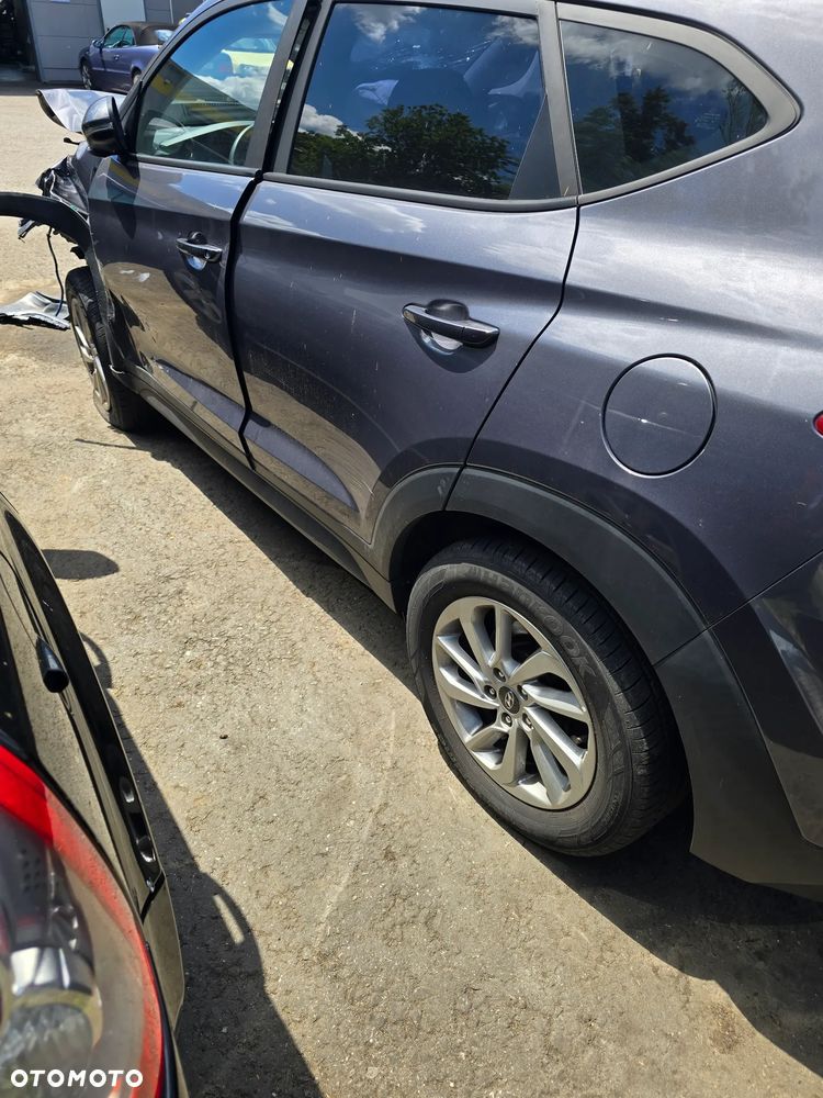 Hyundai Tucson blue 1.6 GDi 2WD Classic - 19