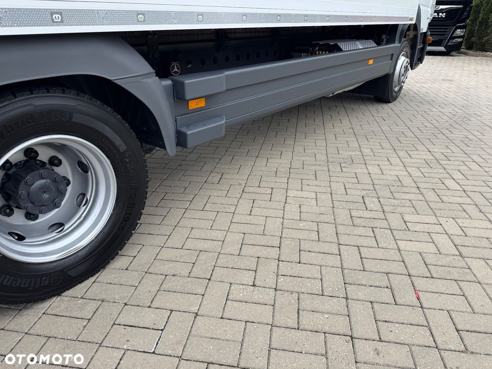 Mercedes-Benz ATEGO - 25