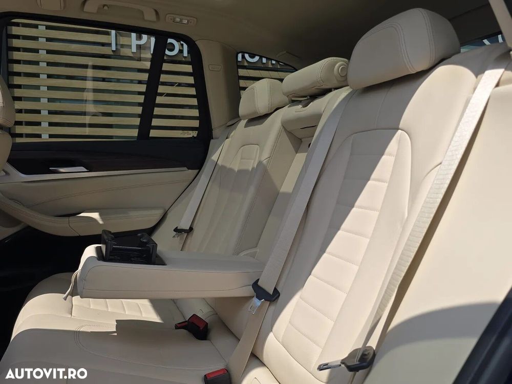 BMW X3 xDrive30i AT Luxury Line - 21