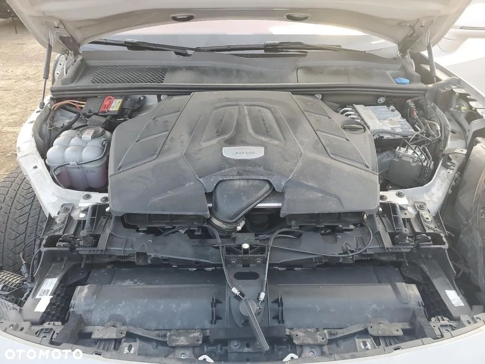 Porsche Cayenne Coupe - 10