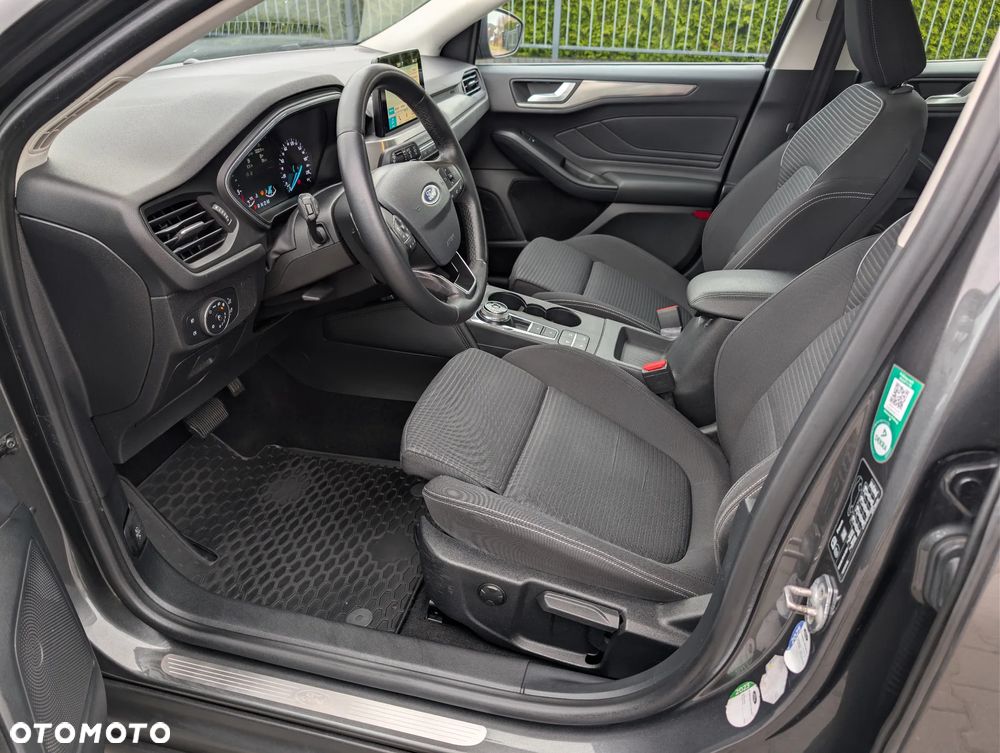 Ford Focus 1.5 EcoBlue Start-Stopp-System TITANIUM - 5