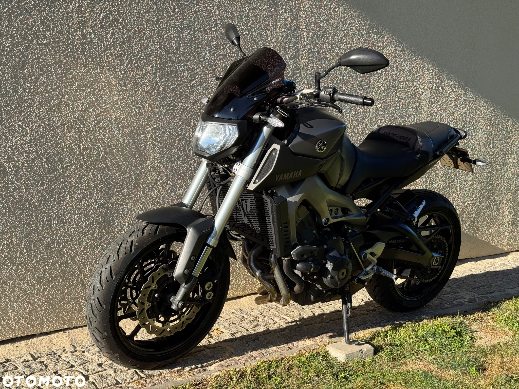 Yamaha MT - 4