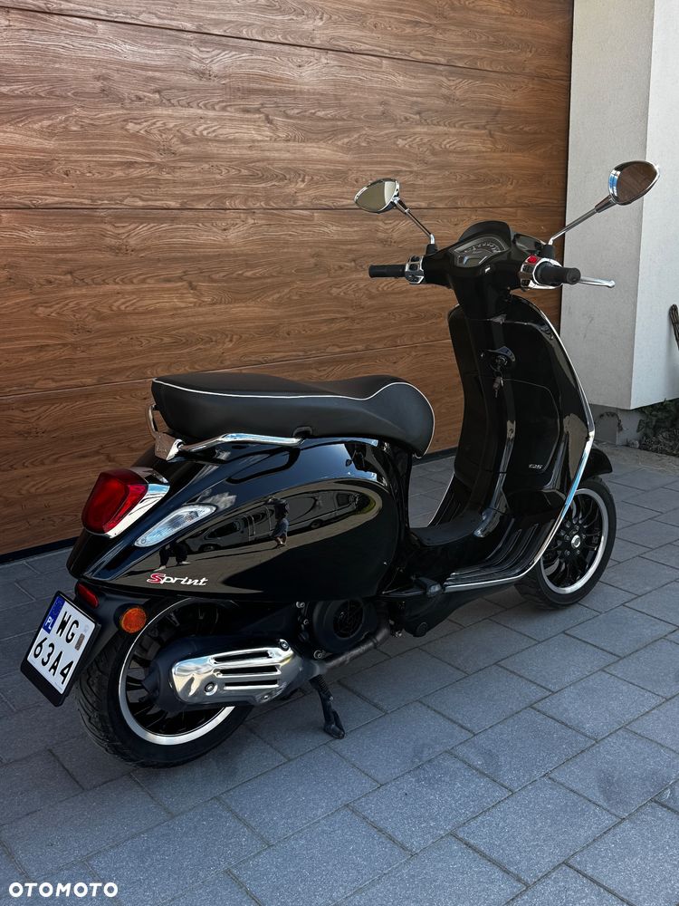 Piaggio Vespa - 4