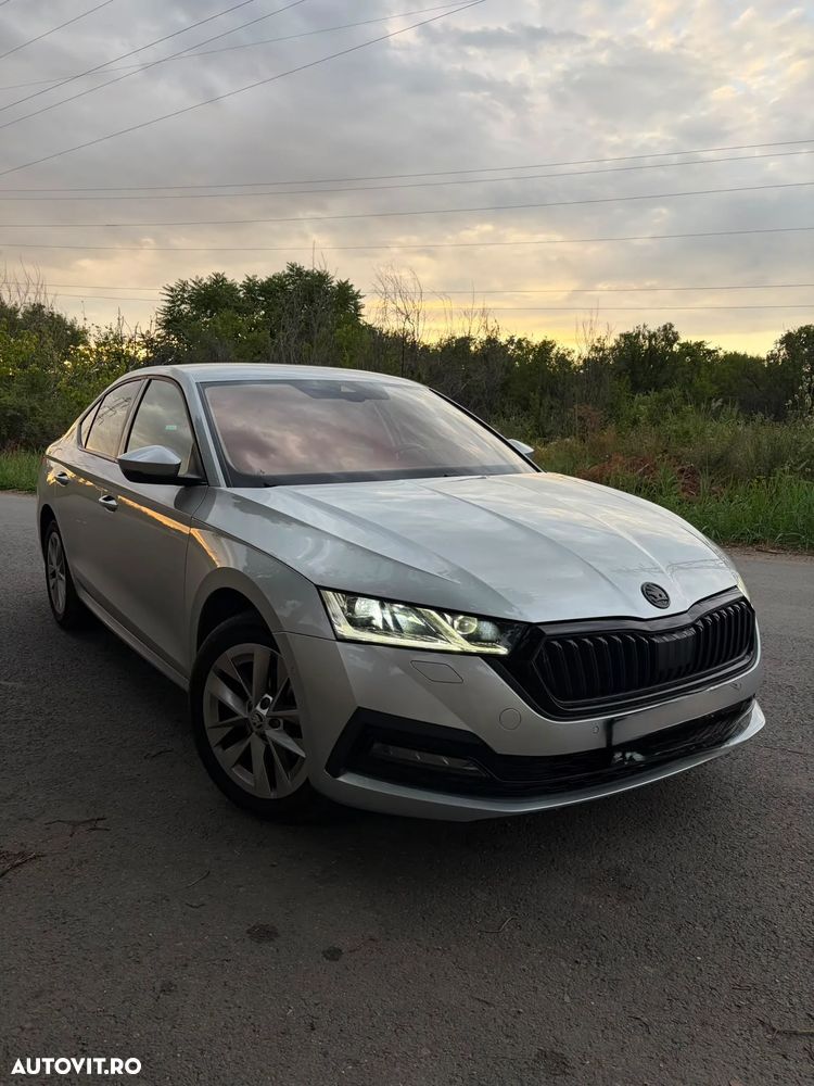 Skoda Octavia 2.0 TDI DSG Style - 3