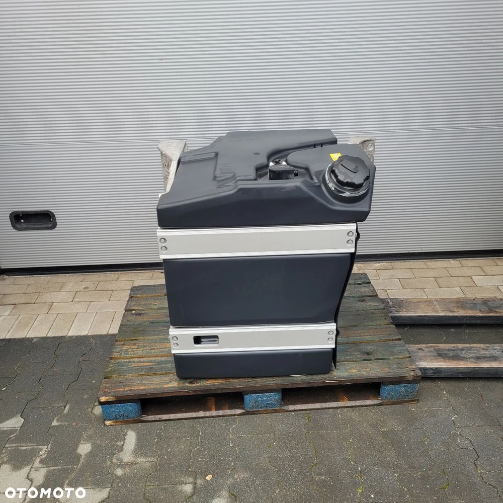 ZBIORNIK PALIWA VOLVO FMX ORYGINAŁ 22990805 CHWALIM116 - 1