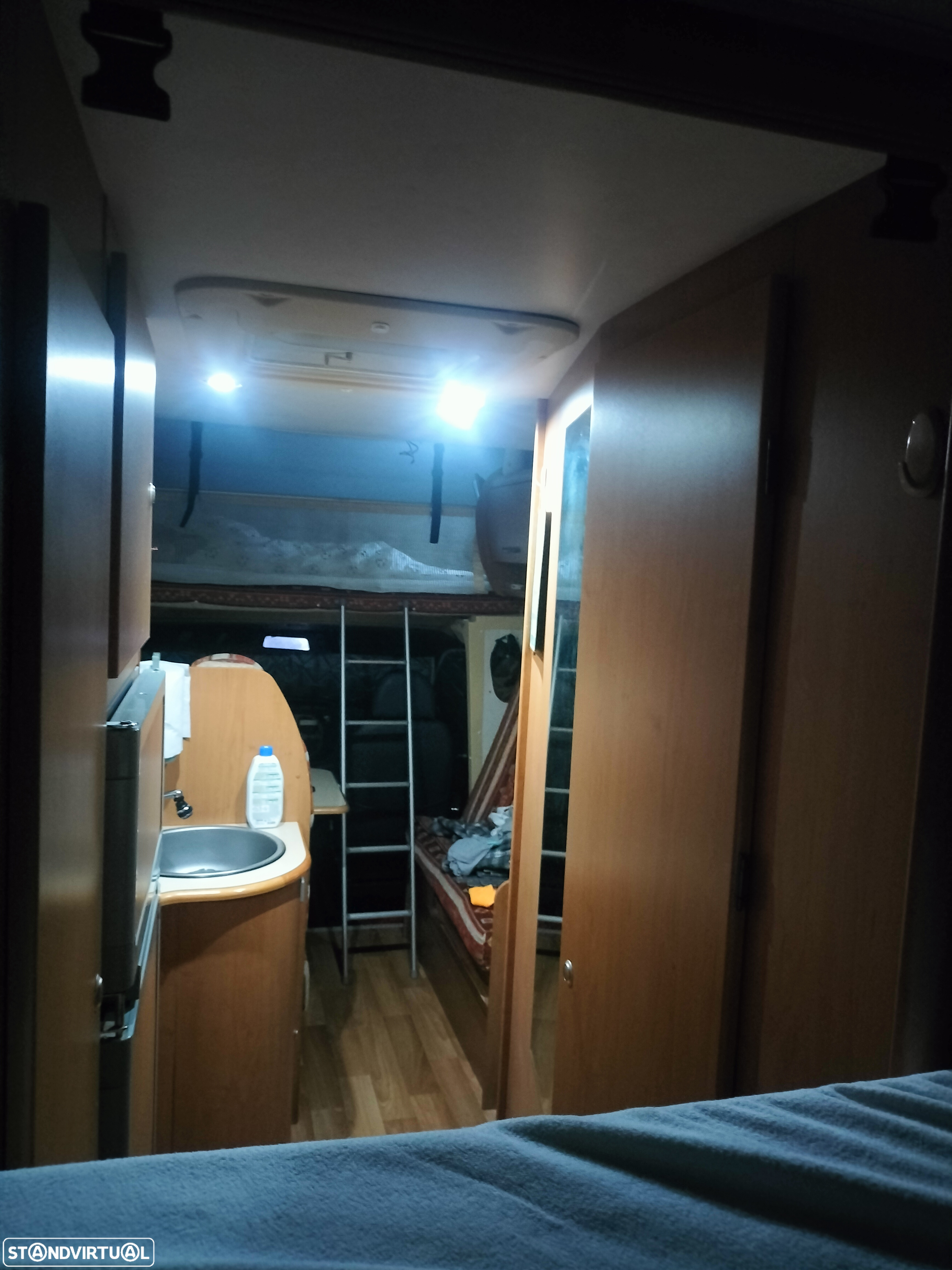 Ford Transit 6 velocidades - 25