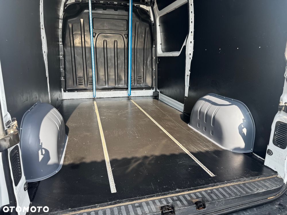 Renault Master - 23