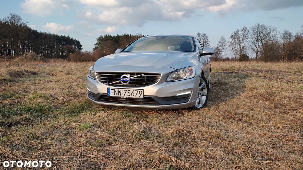 Volvo V60 D4 - 2