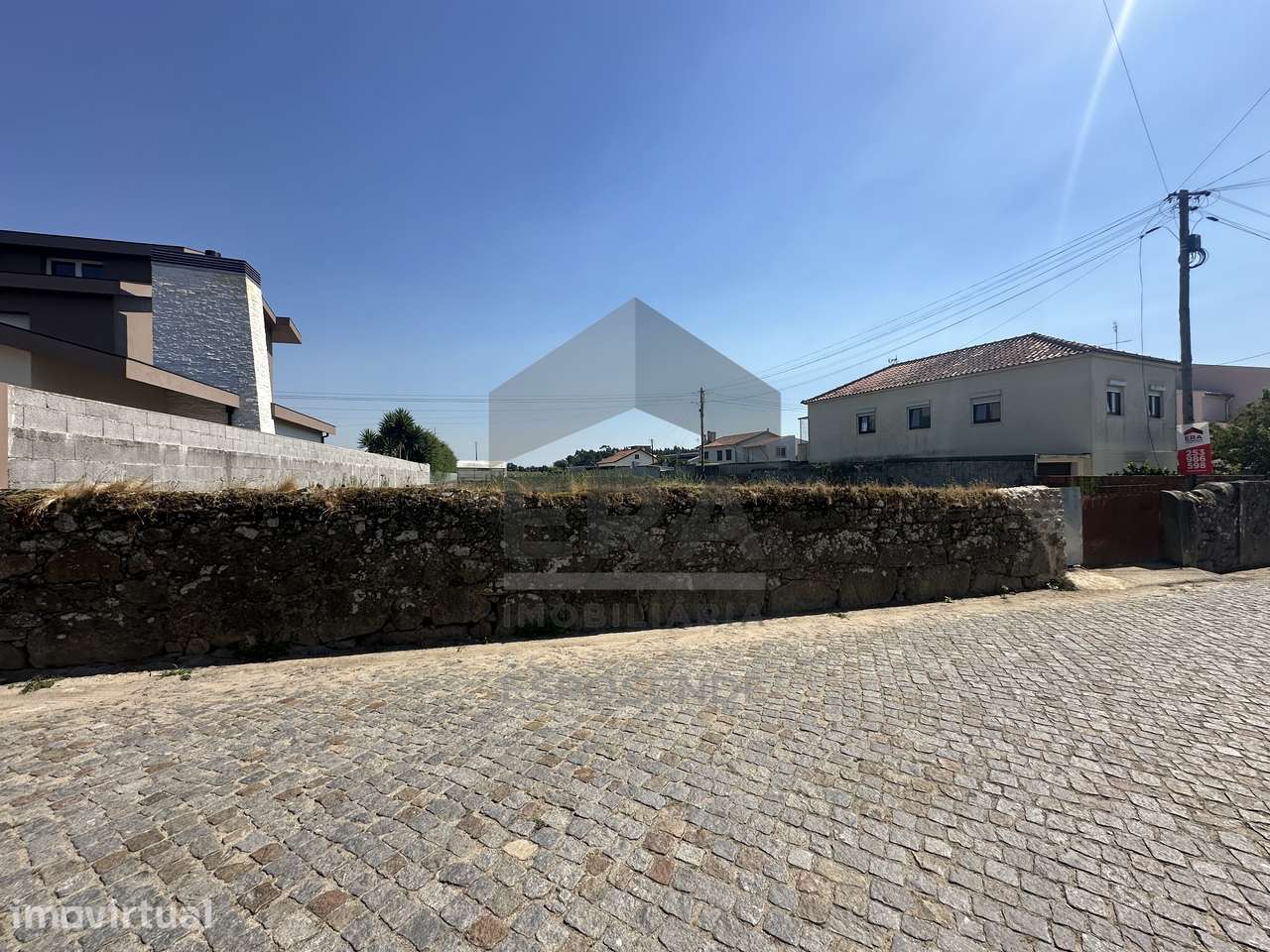 Terreno com 1500m2 em Terroso, Póvoa de Varzim - Grande imagem: 2/7