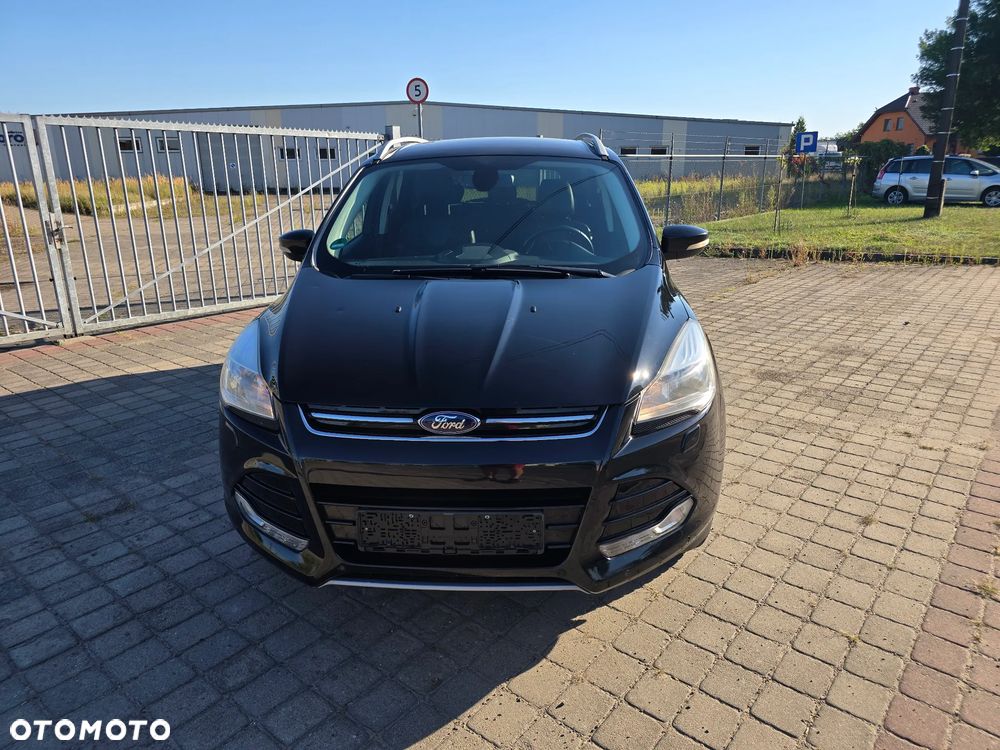 Ford Kuga 2.0 TDCi 2x4 Titanium - 3