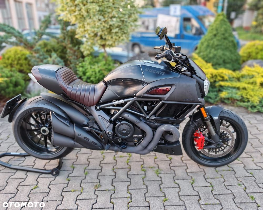 Ducati Diavel - 2