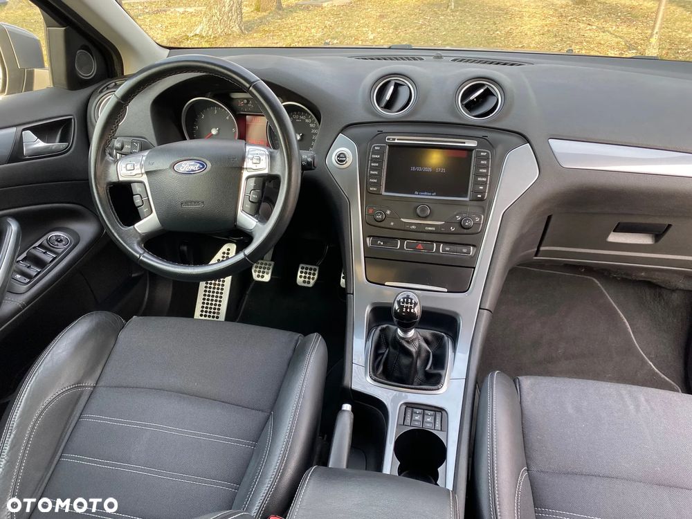 Ford Mondeo 2.0 TDCi Champions Edition - 4