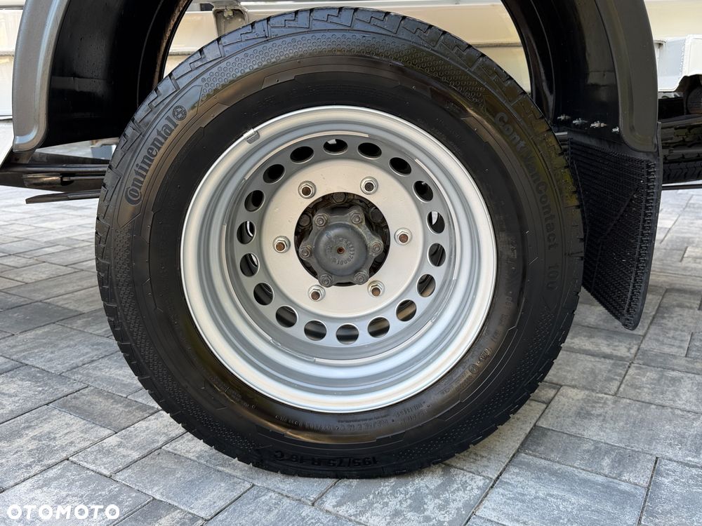 Volkswagen Crafter Wywrotka 2.0 TDI 136km / Fabryczna wywrotka Cabretta / Stan jak nowego! / Oryginalny niski przebieg / Nowe opony / Wywrot tylnozsypowy / FV23% - 24