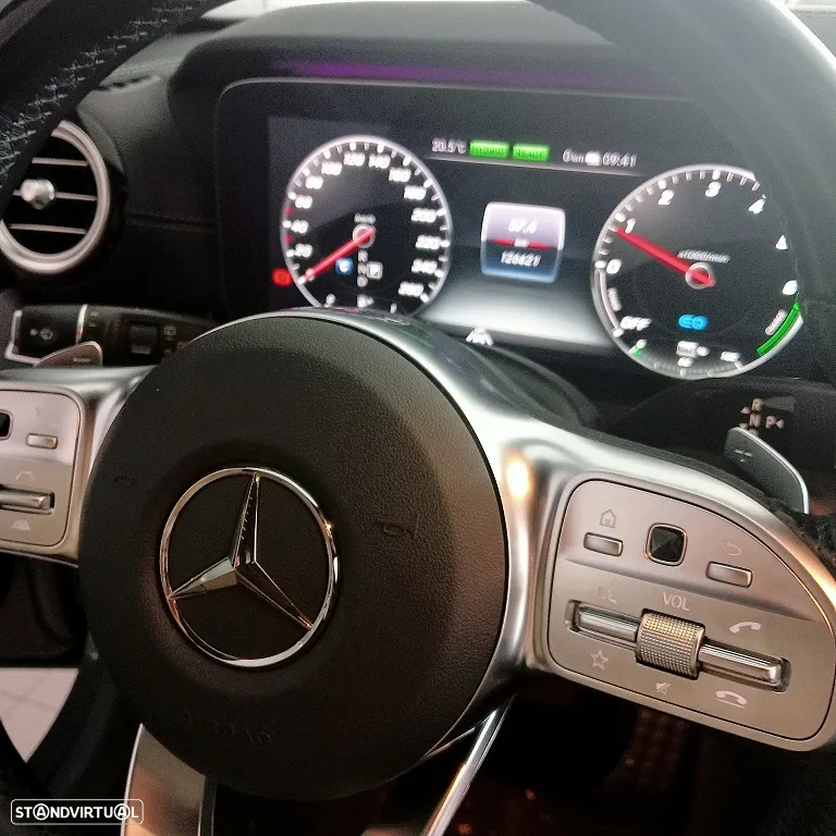 Mercedes-Benz E 300 de AMG Line - 13