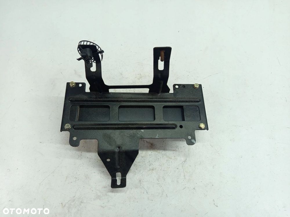 Wzmacniacz nagłośnienia Audi A4 S4 B6 8E 8H 8H0035223 - 3