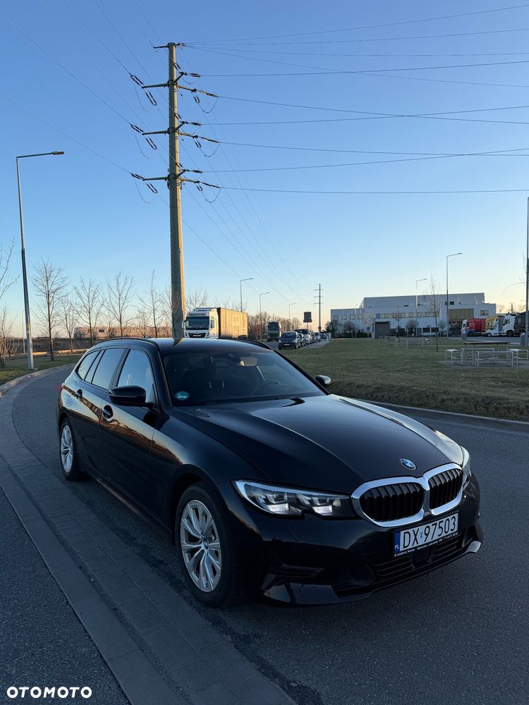 BMW Seria 3 320d xDrive - 2